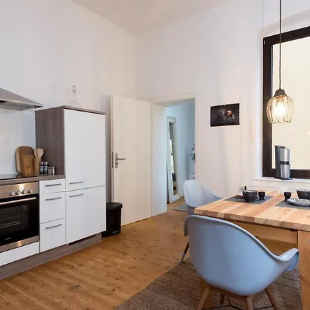 Stilvolles In Zentraler Lage Apartment *