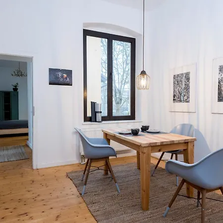 Stilvolles In Zentraler Lage Apartment *