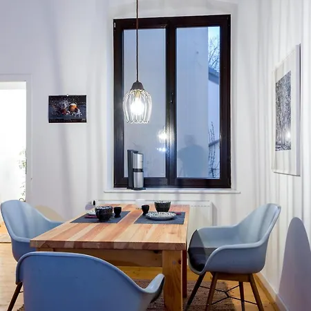Apartmán Stilvolles In Zentraler Lage