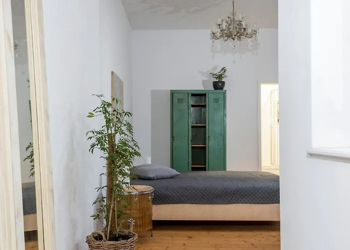 Stilvolles In Zentraler Lage Apartman