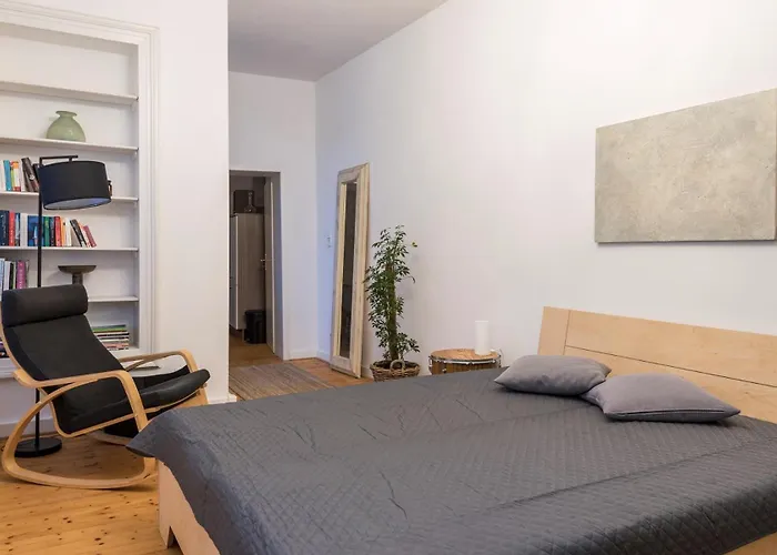 Stilvolles In Zentraler Lage *